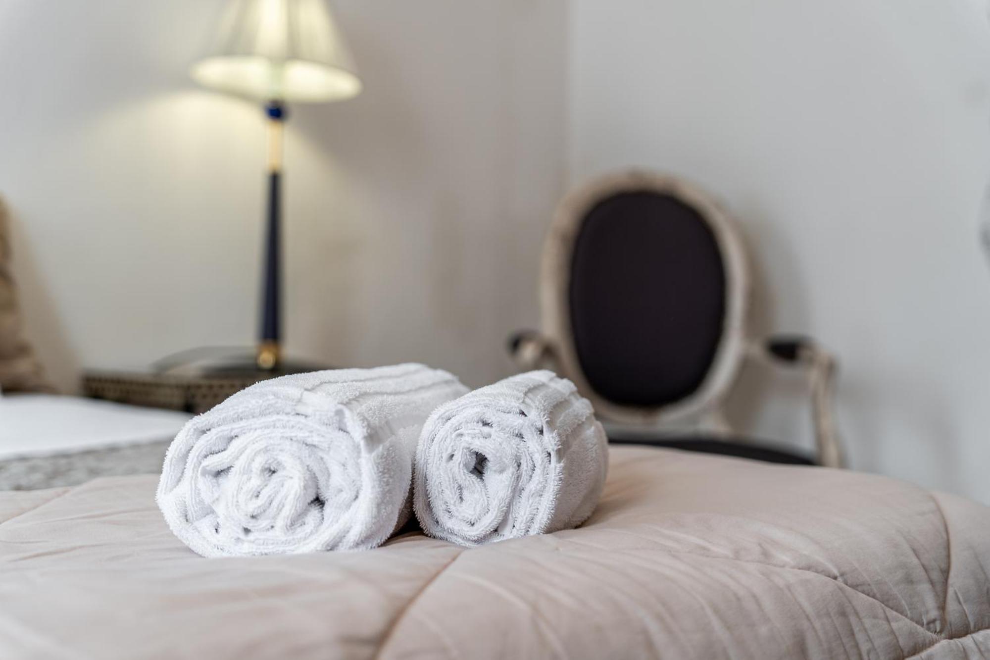 Dimora Capuleti Apartment เวโรนา ภายนอก รูปภาพ